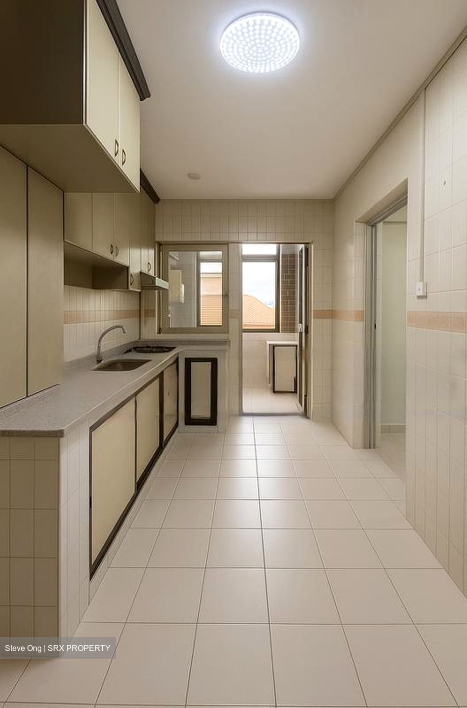 Blk 446 Hougang Avenue 8 (Hougang), HDB Executive #463716291